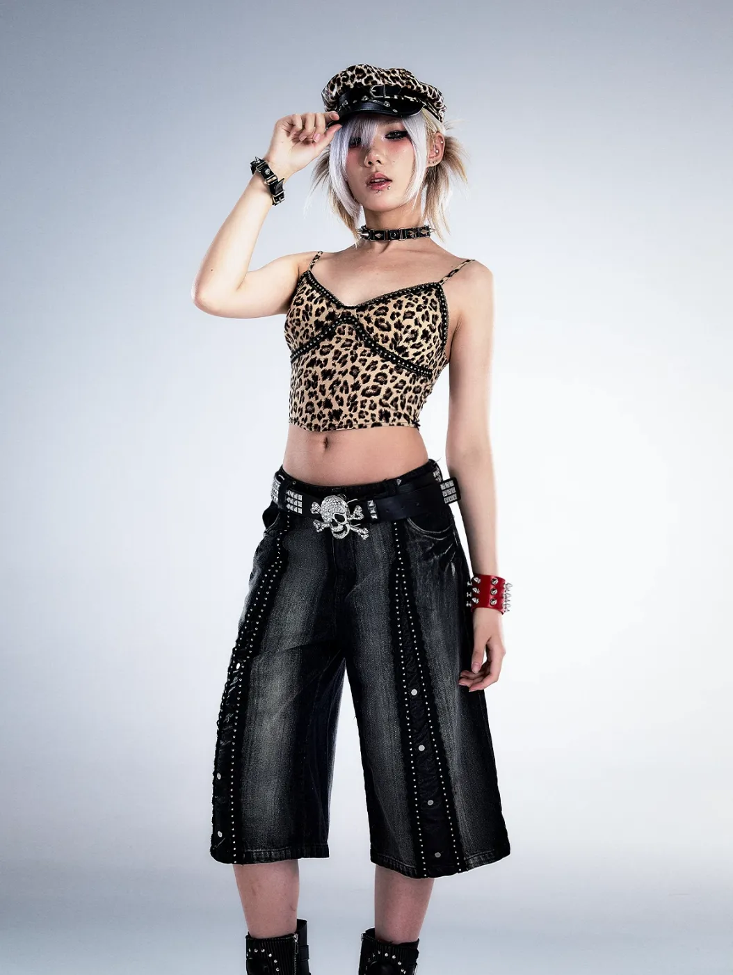 Frustration Garden Gothic Punk Denim Culottes - Black Faded Wide-Leg Capris with Studded Details