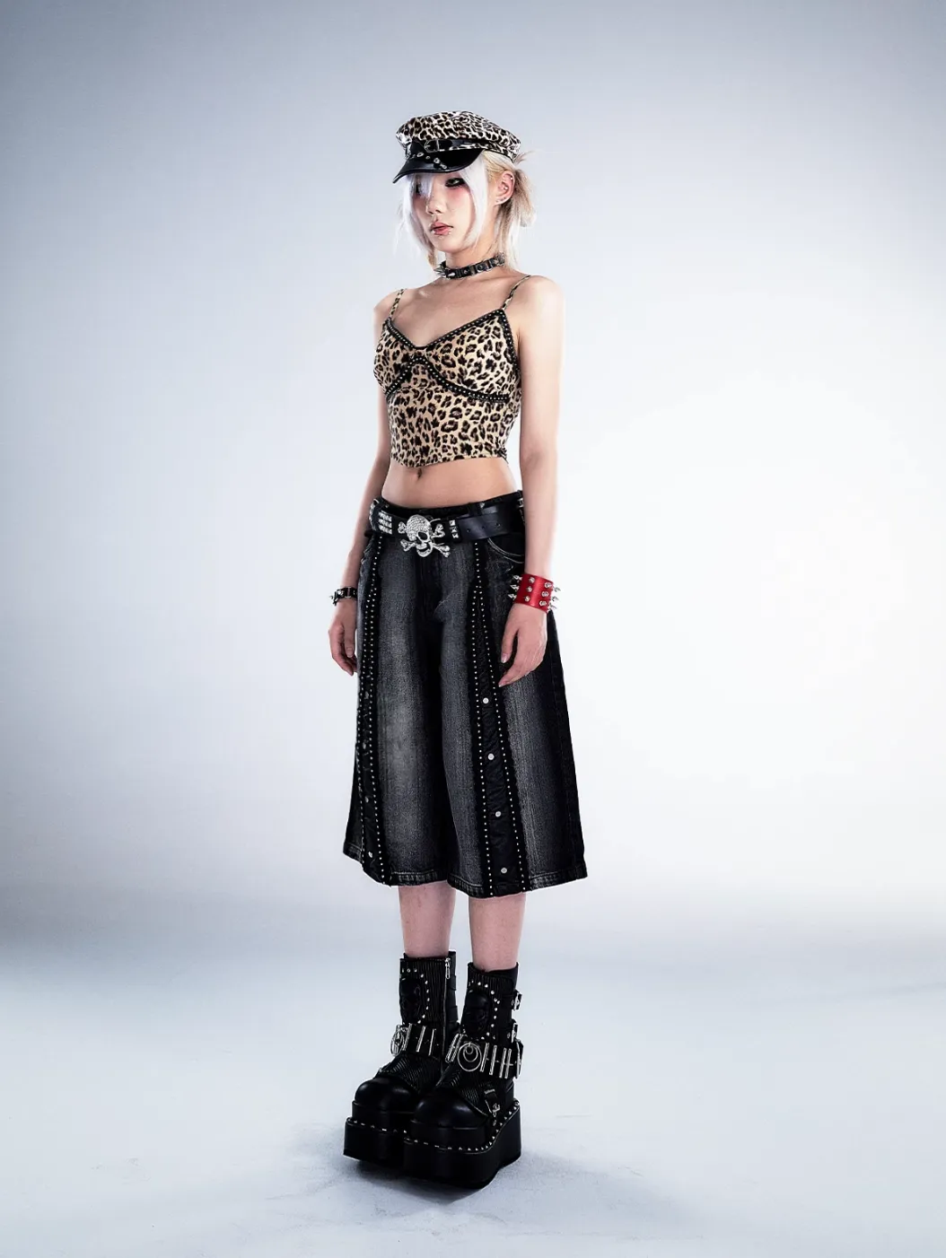 Frustration Garden Gothic Punk Denim Culottes - Black Faded Wide-Leg Capris with Studded Details