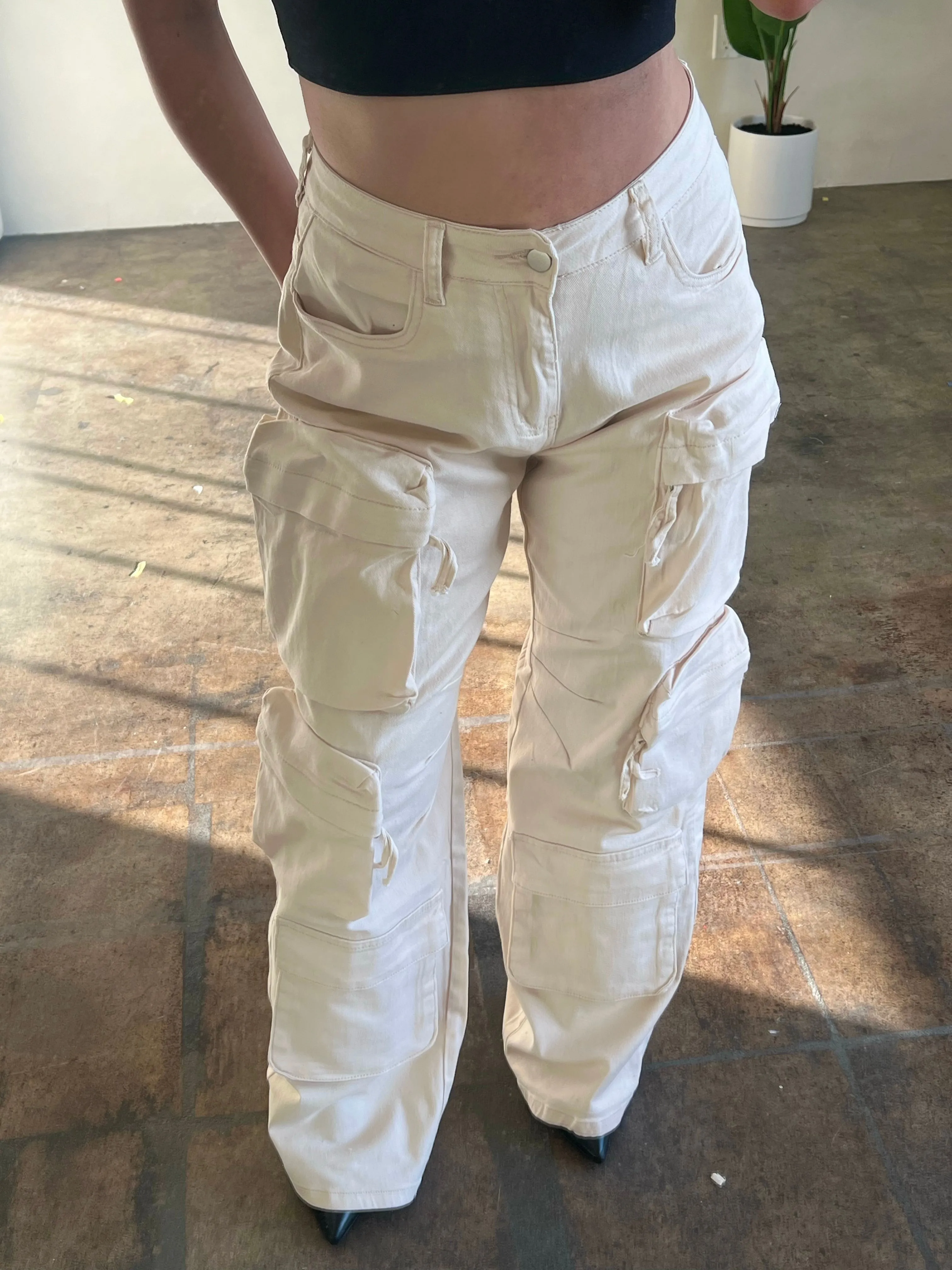 Natalia Cargo Pants (Ivory)